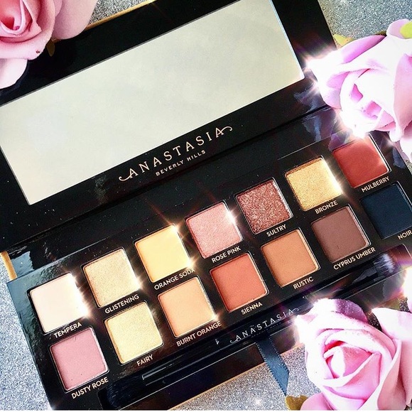 Anastasia Beverly Hills Other - Anastasia Soft Glam Palette